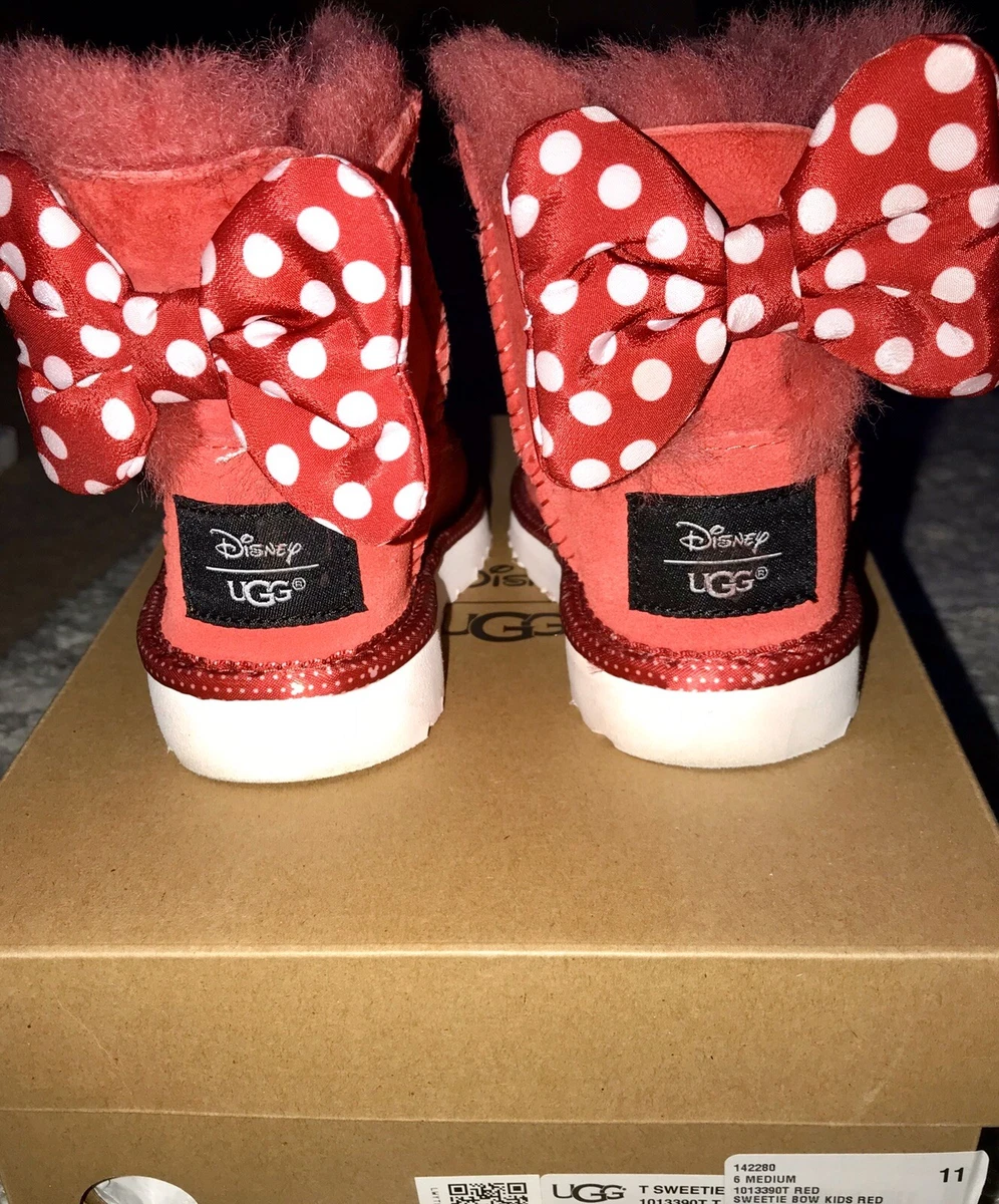 Limited Edition Disney UGG Boot Sweetie Bow Kids Red Medium Size 6
