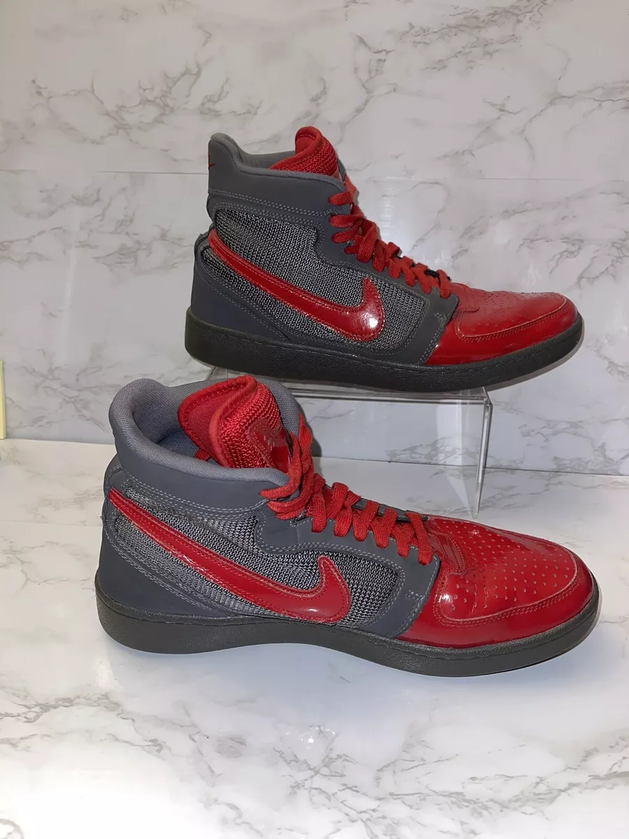 How to clean deals gray nike shoes