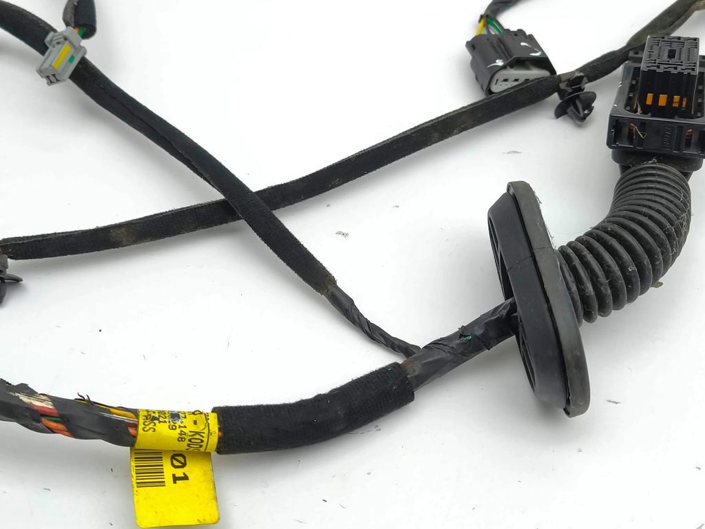 Hyundai Kona I 2019 Front Door Wiring Harness Loom Left AMD174919