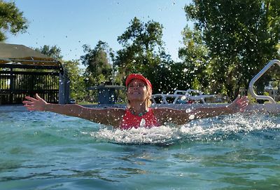 Water Aerobic Workouts Aqua Exercise TWO CDs (ES/IS) NEW aquatic - Main Image