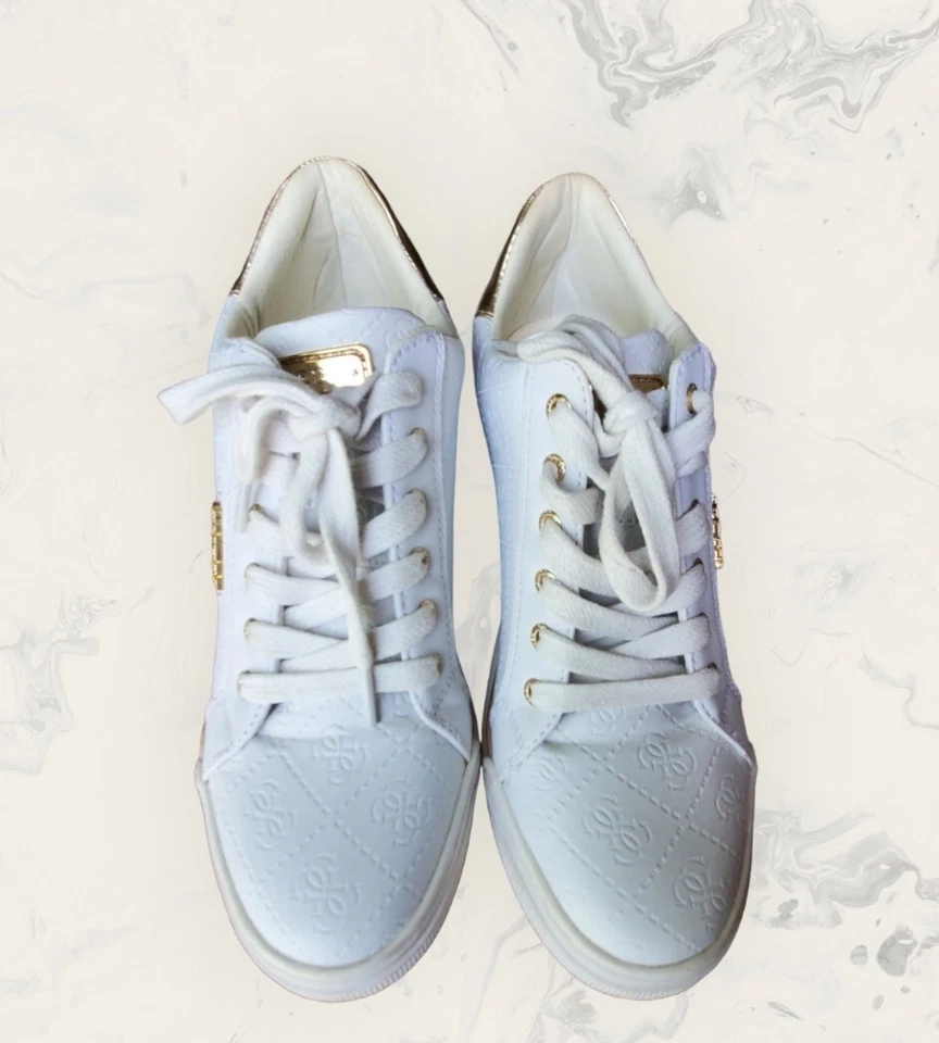 GUESS Los Angeles Women’s Wedge Sneakers Shoes Sz 8 White w/Gold  - Image 3 of 4