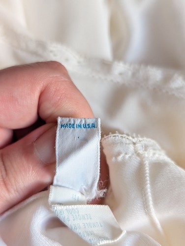 Vassarette vintage anni 60 bianco completo slip pizzo orlo taglia 32 USA %100 nylon crepelon - Foto 9 di 13
