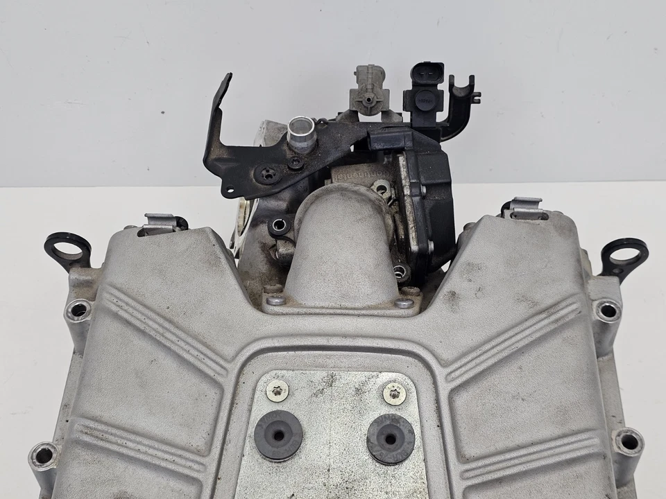 Soplador sobrealimentador motor AUDI A7 A6 A8 Q7 Q5 2012-2015 3,0 T OEM 06E145601AC Foto 2 de 4