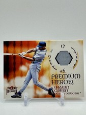 2001 Fleer Premium #NNO Shawn Green Heroes Game Jersey