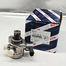 Bosch High Pressure Fuel Pump Fit Jaguar Land Rover 0261520197 LR081595 NEW