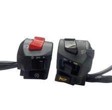 COPPIA INTERRUTTORI MOTO DA MANUBRIO DA 22mm UNIVERSALI