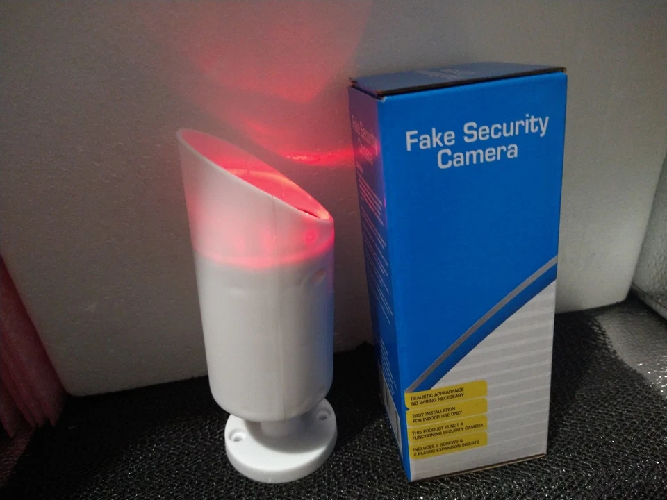 Simulated Dummy White Security Camera Indoor W/ Red Flashing Light - Image 3 of 4