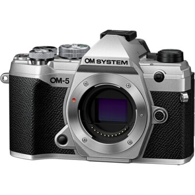 OM SYSTEM OM-5 Digitalkamera Body (silber)