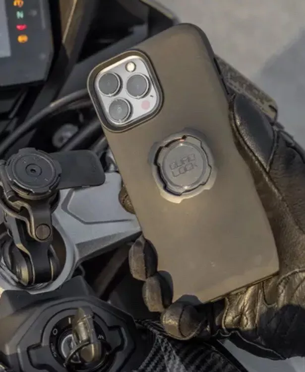 Quad Lock Motorcycle iPhone 15 MAG Case Black QMC-IP15S