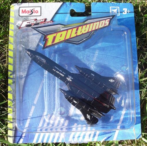 SR-71 Blackbird. 2016 Maisto Fresh Metal Tailwinds. New in Blister Pack! - Picture 1 of 2