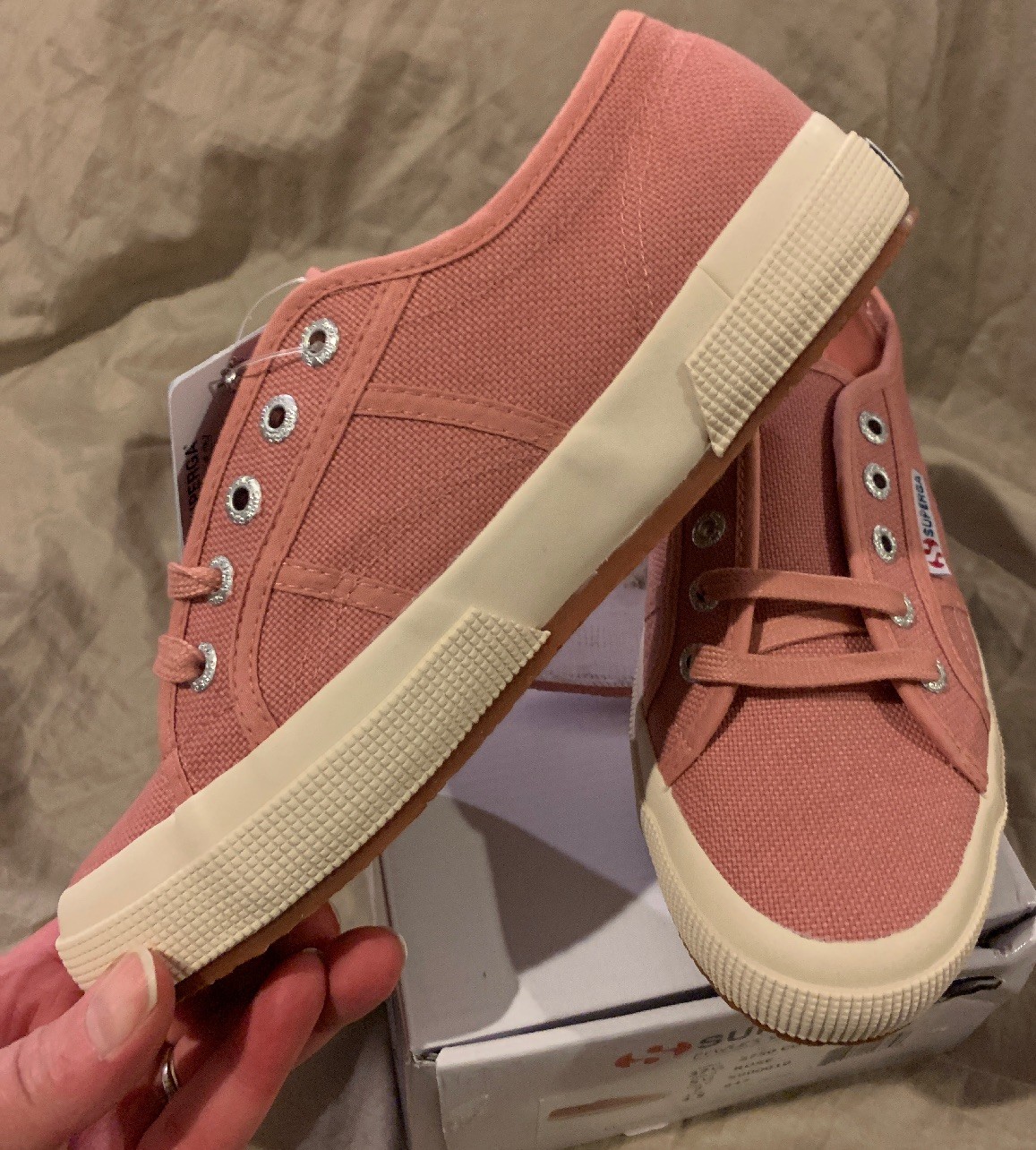 dusty pink superga