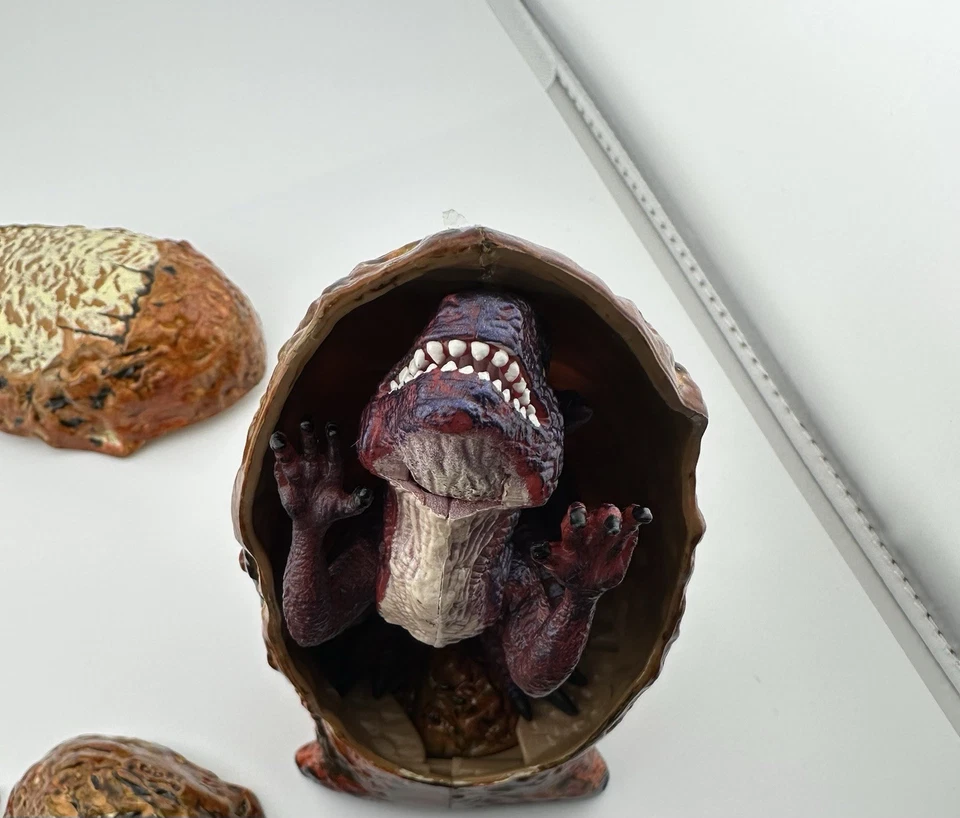 Godzilla Movie Monster Claw Hatchling With Egg Action Figure Set Of 2 1998 - Image 2 of 4