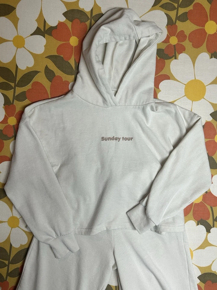 Zara Girls Sweatshirt and Pants Set Sunday Tour Comfy Soft Cream sz 11/12 - Image 4 of 4