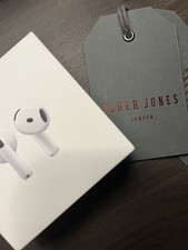 Apple AirPods Wireless Bluetooth In-Ear Earbuds White Built-In Mic