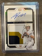 2025 National Treasures Collegiate Gold RPA Riley Leonard RC #127  1/10