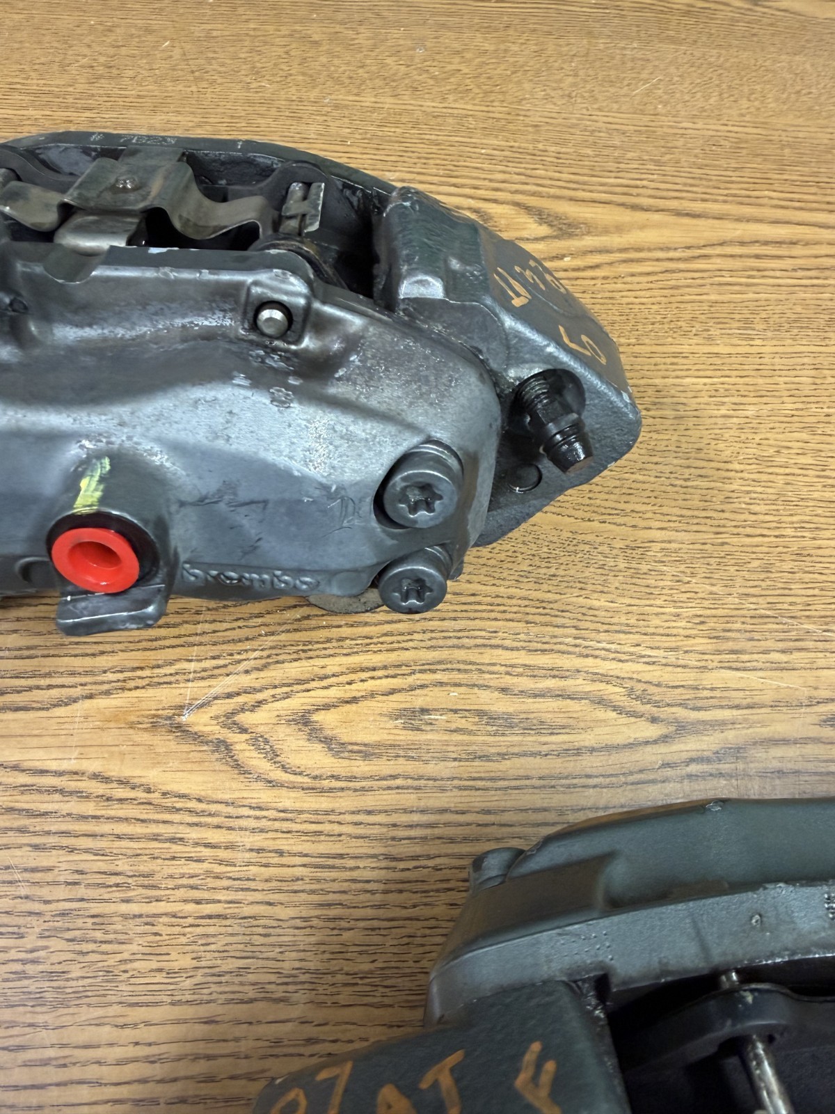 04-2017 Maserati Quattroporte Left & Right Front Brake Caliper Calipers Pair OEM