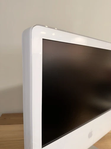 Apple iMac 2005 20" MA064LL/A - 2.0 GHz PowerPC G5 - 500MB RAM - 250GB HDD - Picture 4 of 15