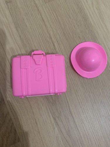 Barbie Stacie Valigia Cappello Mattel Pink - Foto 4 di 4