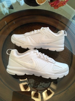 t lite xi mens training shoes