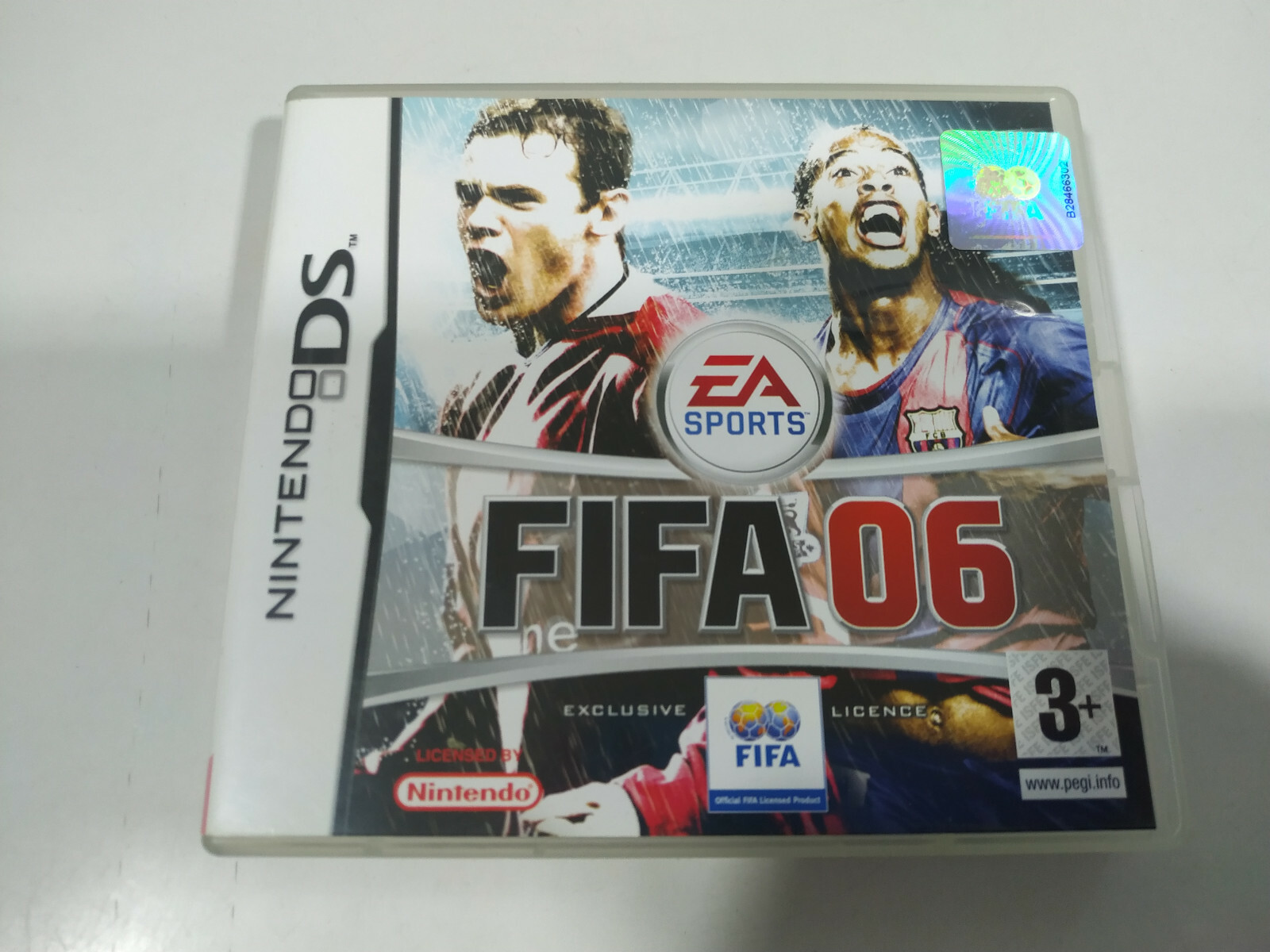 FIFA 06 EA SPORTS Ronaldinho - Juego Nintendo DS Edition España 2T