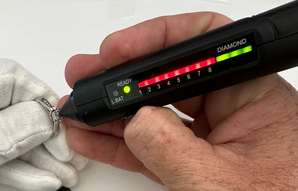 1/3CT Natural Diamond Halo Engagement Wedding Bridal Ring Band 10K White Gold - Image 4 of 4