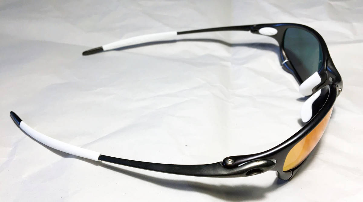 Oakley Juliet carbon color polarized lens 4th generation Oakley Juliet carbon color polarized lens 4th generation
