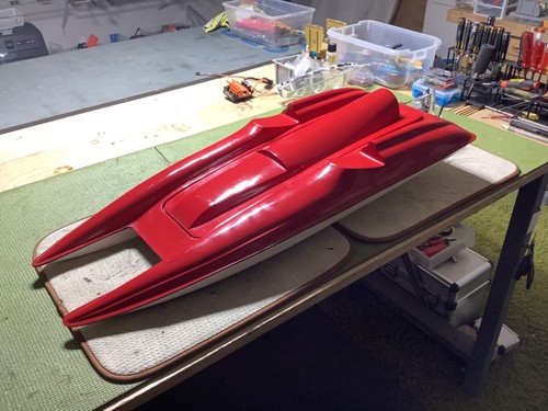 Trophy Boats RC Fast Brushless Electric Catamaran RC Boat 31.5”