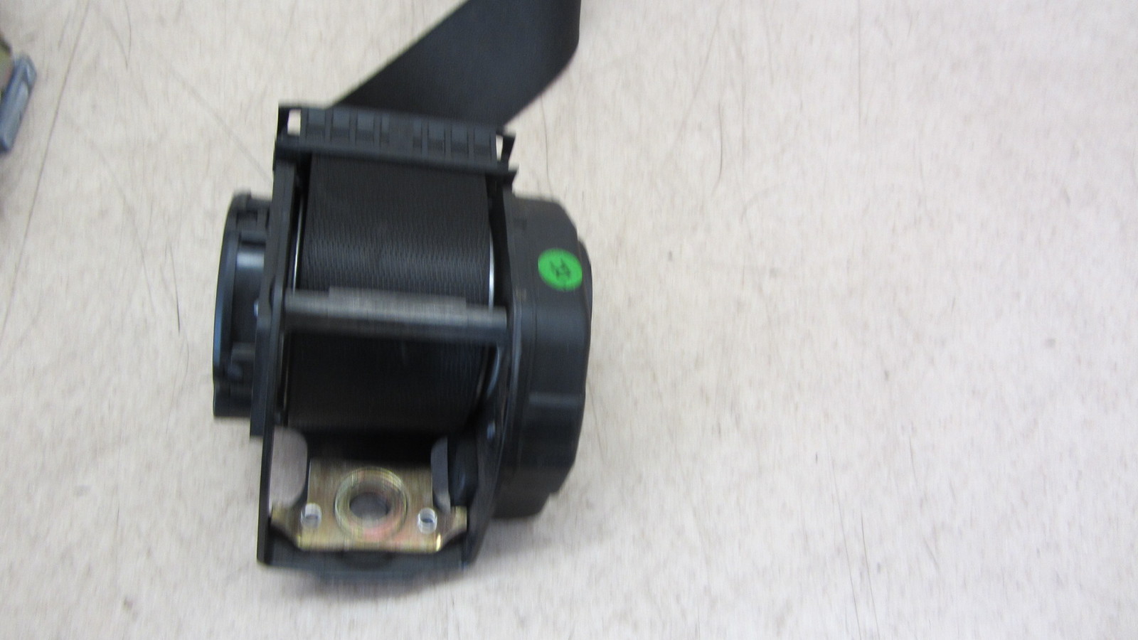 0208 BMW 745i 750i E65 Seat Belt Passenger Right Rear 4115 for sale