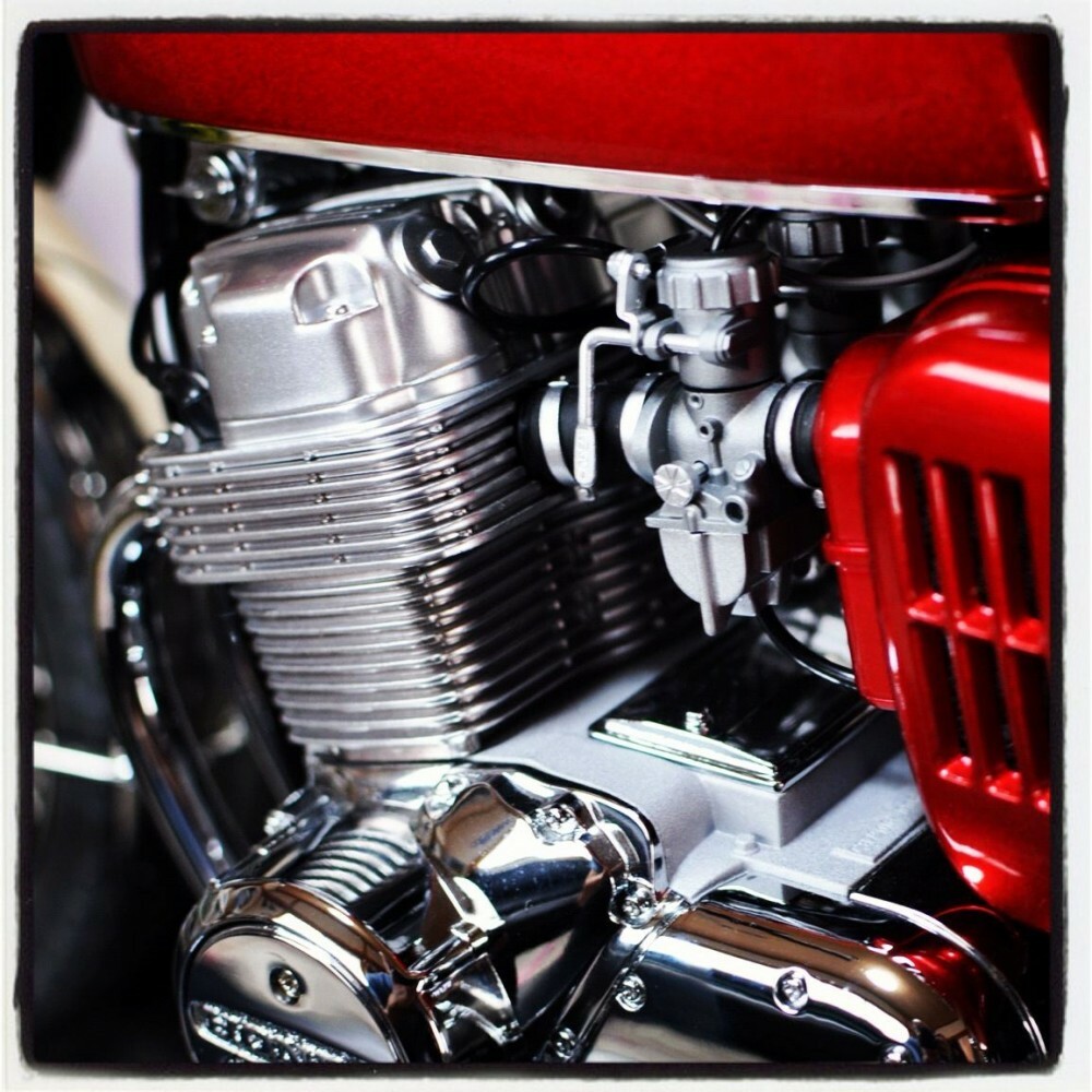 ディアゴスティーニHONDA CB750 HONDA CB750FOURを作る 第8号-第9号【デアゴスティーニ】再刊行