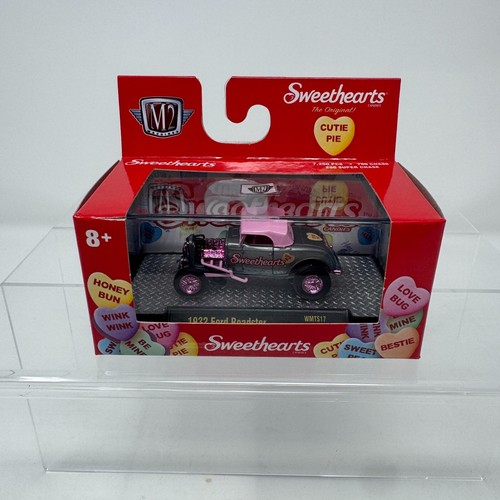 M2 Machines Sweethearts 1932 Ford Roadster WMTS17 1/64 SUPER RAW CHASE *READ*