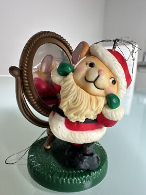 AVON Melvin P. Merrymouse Ornament ''Santa Mouse'' Admiring Himself w/Mirror 1982