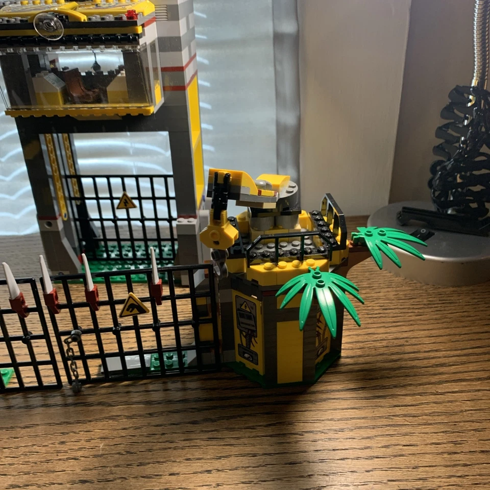 LEGO Dino обороны HQ 5887 не полный без инструкций без коробки - Изображение 3 из 4