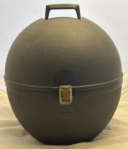 VTG McM LaRonde Jet Set Black Hard Shell Wig Case Travel Carry Case Hat Box USA