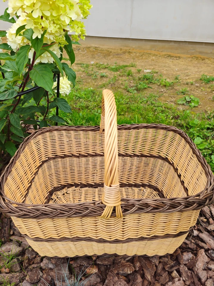 Rectangular Large Wicker Basket with Two-Tone Weave – Handmade Harvest Trug - Image 2 of 4