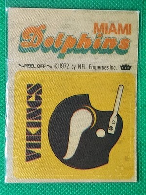 1972 Fleer Cloth Stickers Minnesota Vikings HELMET w/ Miami Dolphins BANNER