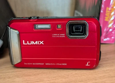 Panasonic LUMIX DMC-FT25/DMC-TS25 16.1MP Digitalkamera - Schwarz