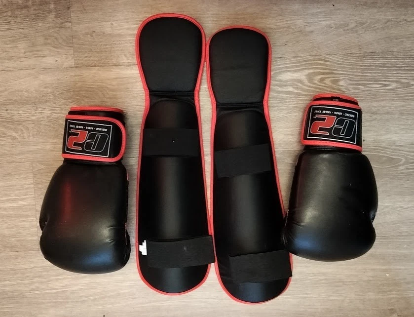 Guantes de Boxeo MMA Muay Thai C2 Entrenamiento Puñetazos, Guantes de Sparring y Espinilleras Foto 2 de 3