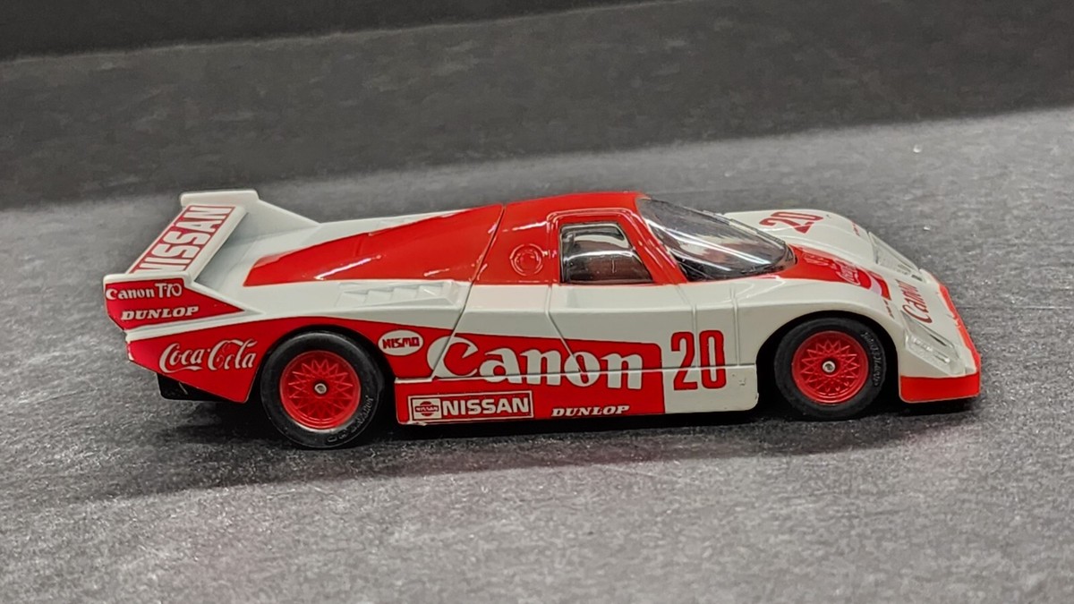 TOMICA NISSAN SKYLINE GROUP C RACE CAR DANDY TOMY 1/43 NO BOX DC