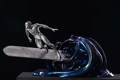 In stock Fantastic Four Silver Surfer 1/4 scale Polystone statue figure - Picture 7 of 9