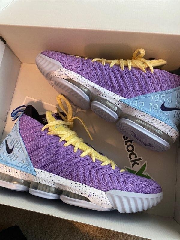New LeBron James 16 Lakers Heritage Size 11​ Nike LeBron 16 Lakers Heritage | eBay main image 4