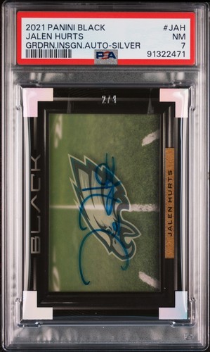 Jalen Hurts ON CARD SSP PSA 7 2021 Panini Black Screenshot Autograph /4 Silver