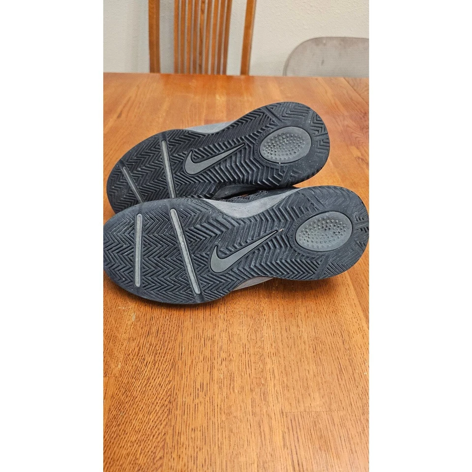 Nike Hyperfuse 2013 Talla 4.5Y Negro Metálico Plata Gris Oscuro Rosa 616603-002 GS Foto 4 de 4