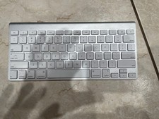 APPLE WIRELESS KEYBOARD MODEL  A1314, PARTS ONLY
