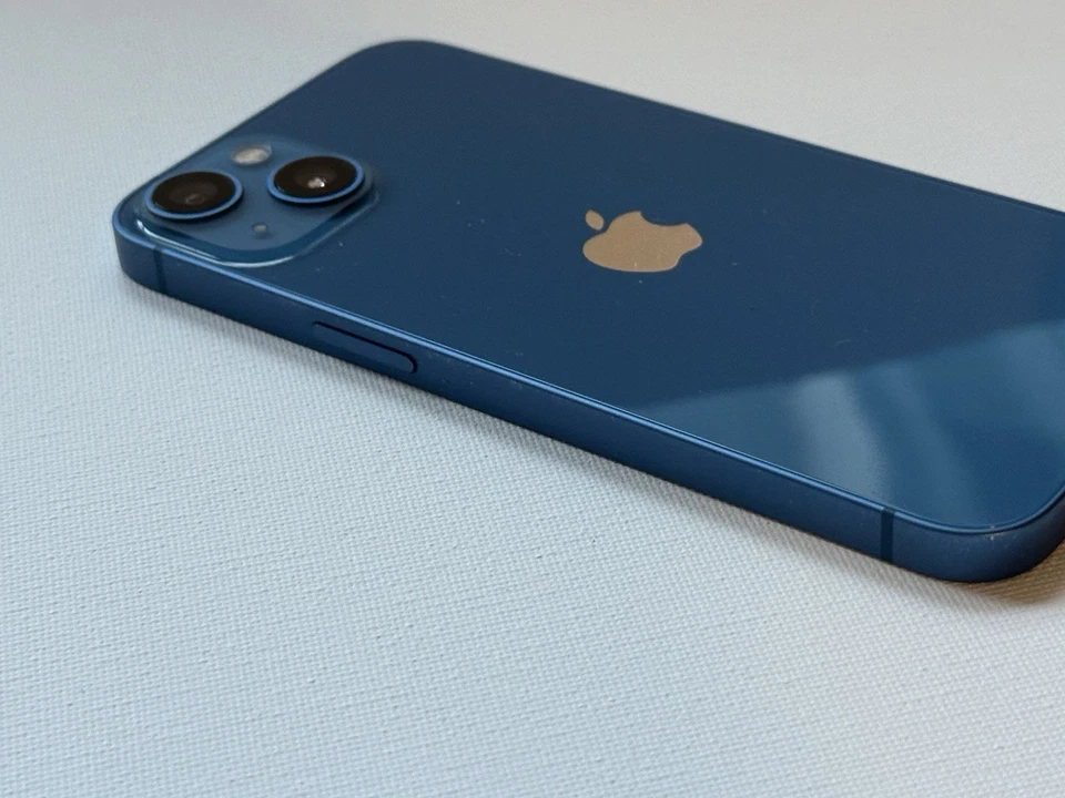 Apple iPhone 13 128GB Unlocked - Excellent Condition - Blue - Physical Sim - Image 4 of 4