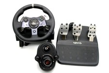 Logitech G920 Driving Force Racing Wheel  Shifter Bundle for Xbox One and PC