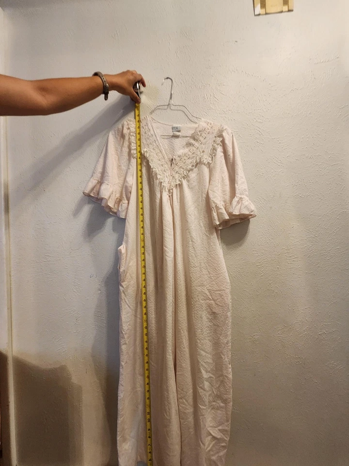 Vintage Gilligan O'Malley Nightgown Womens Medium Pink Lace Trim Maxi Gown 80s - Image 3 of 4