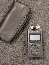 TASCAM DR-40 Handheld Digital Recorder Built-In Mics, Overdub, XLR, Case