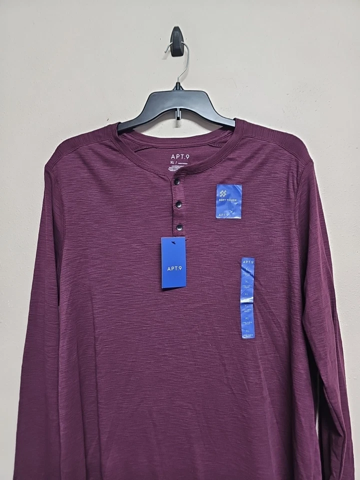 Suéter masculino de malha mistura de algodão cor borgonha gola redonda macio novo com etiquetas Apt9. Tamanho XL - Imagem 2 de 4