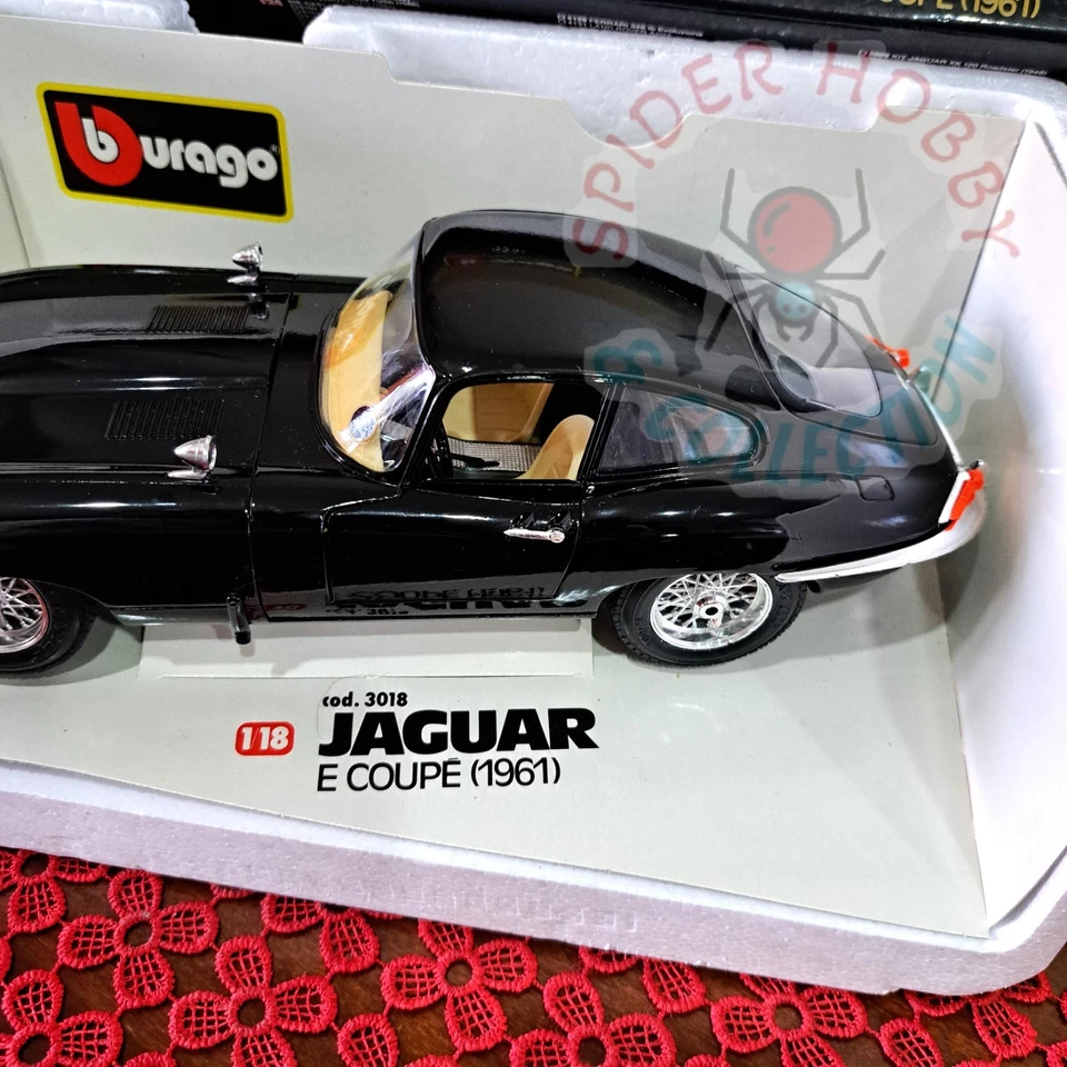 JAGUAR E TYPE 1/18 NERA DIABOLIK BBURAGO SCALA 1:18 COUPE 1961 BLACK 3018 RARA - Immagine 3 di 4