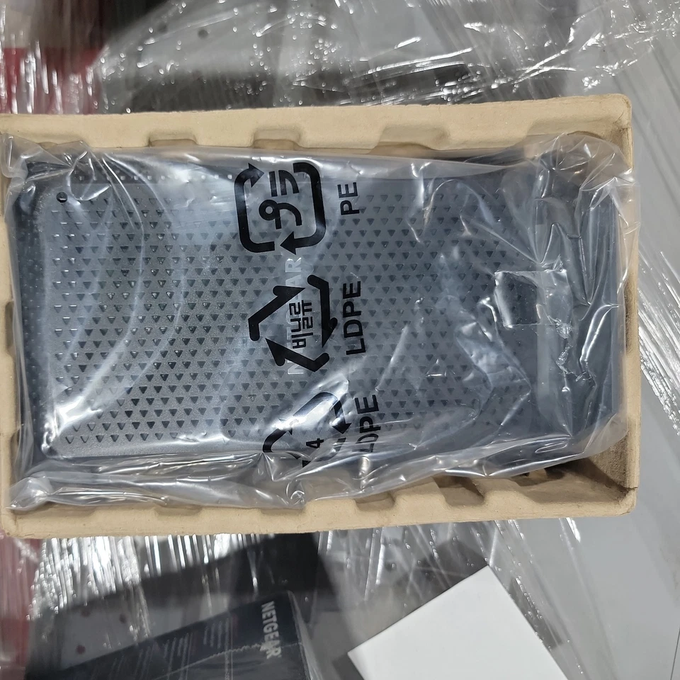 NETGEAR Nighthawk CM1200-100NAS DOCSIS 3.1 Cable Modem - Image 3 of 3